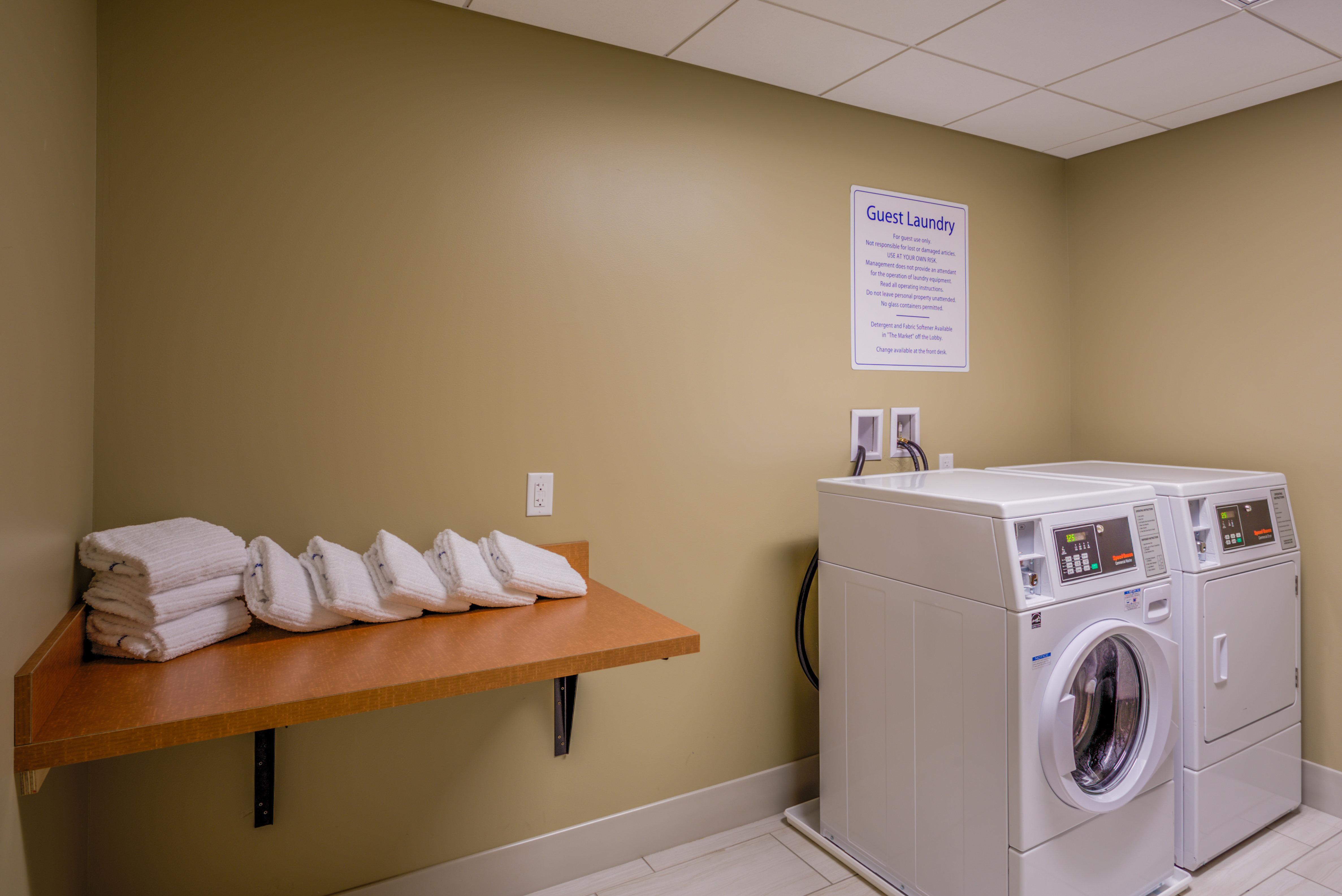 Holiday Inn Express & Suites Reedsville - State Coll Area, An Ihg Hotel エクステリア 写真