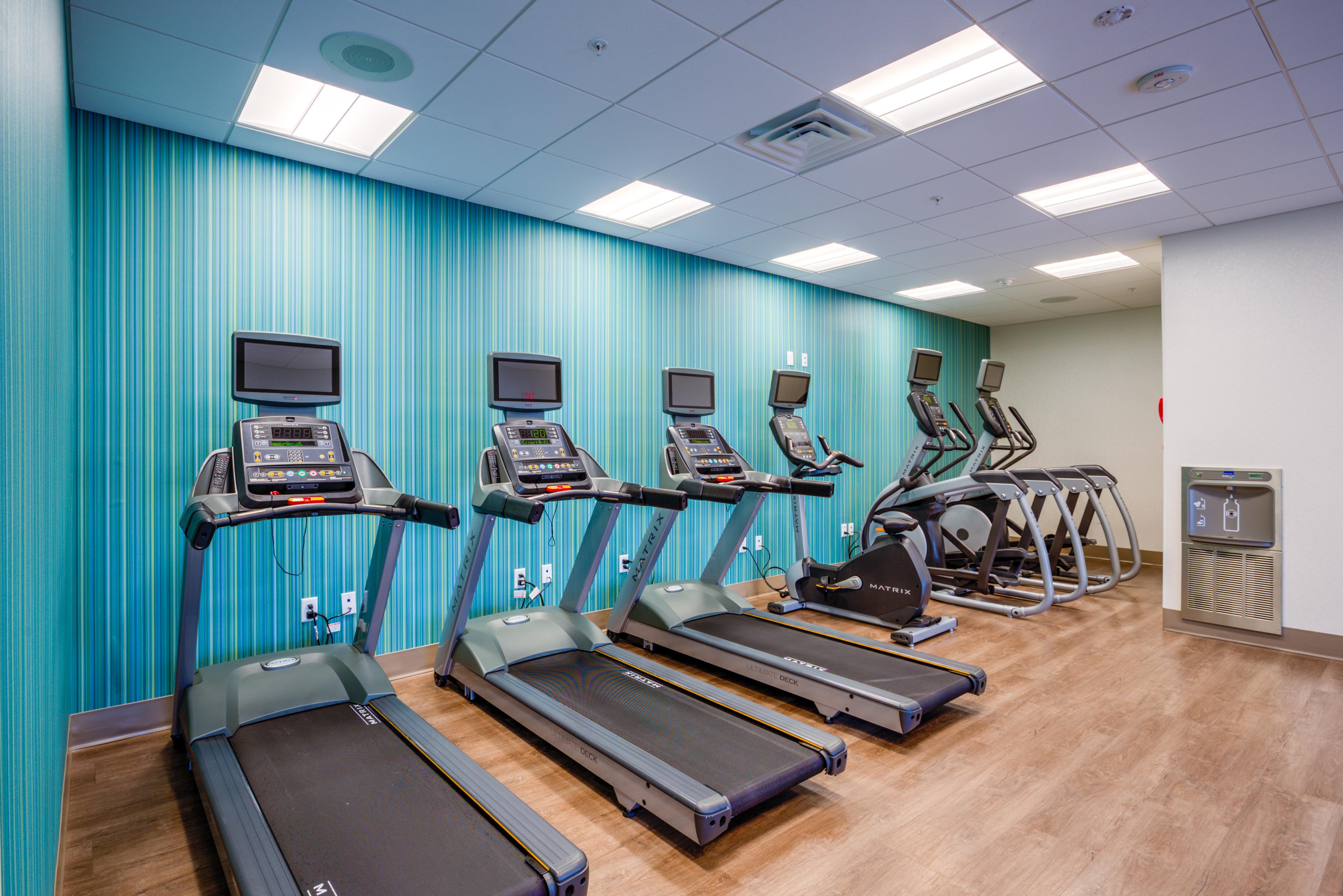Holiday Inn Express & Suites Reedsville - State Coll Area, An Ihg Hotel エクステリア 写真