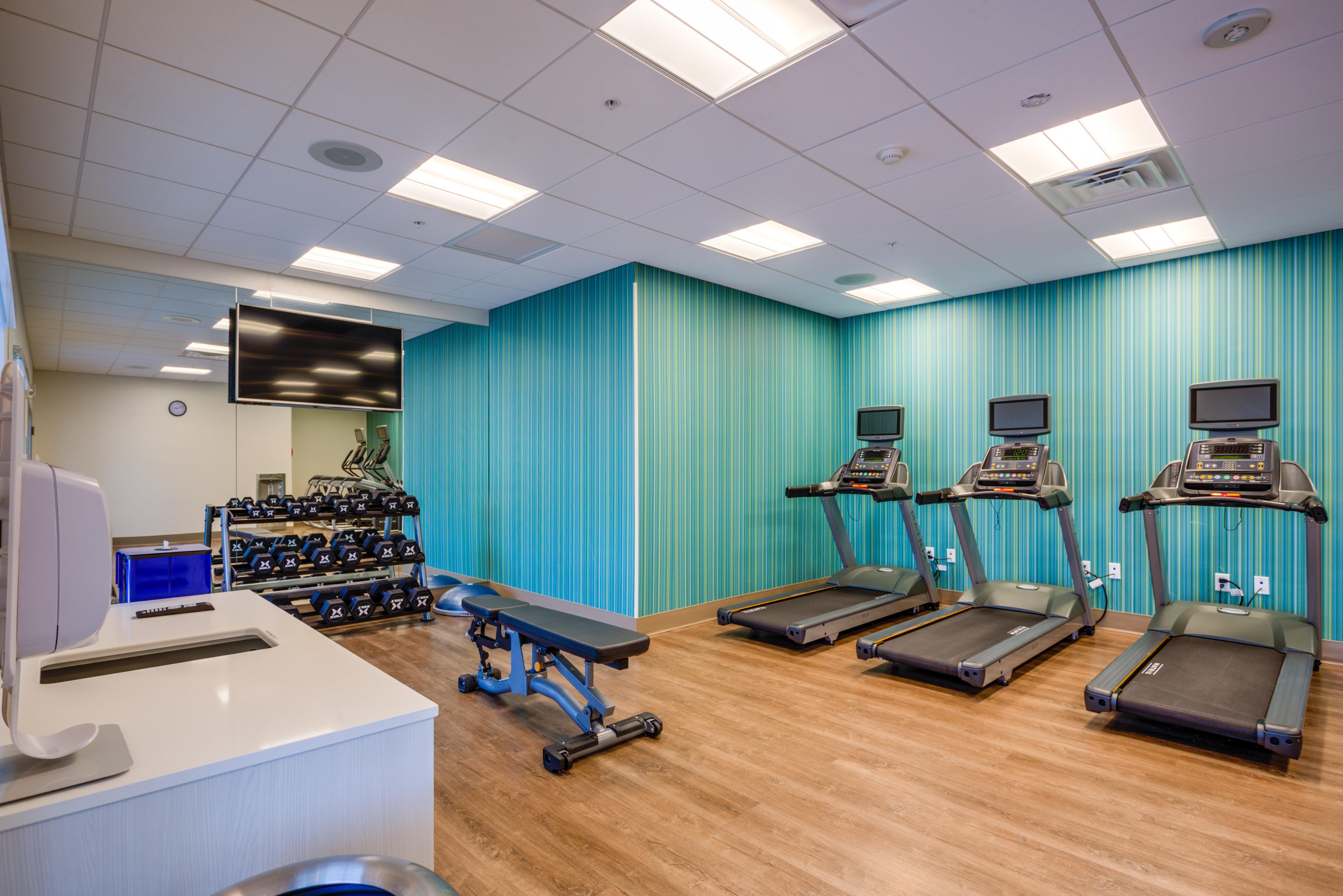 Holiday Inn Express & Suites Reedsville - State Coll Area, An Ihg Hotel エクステリア 写真